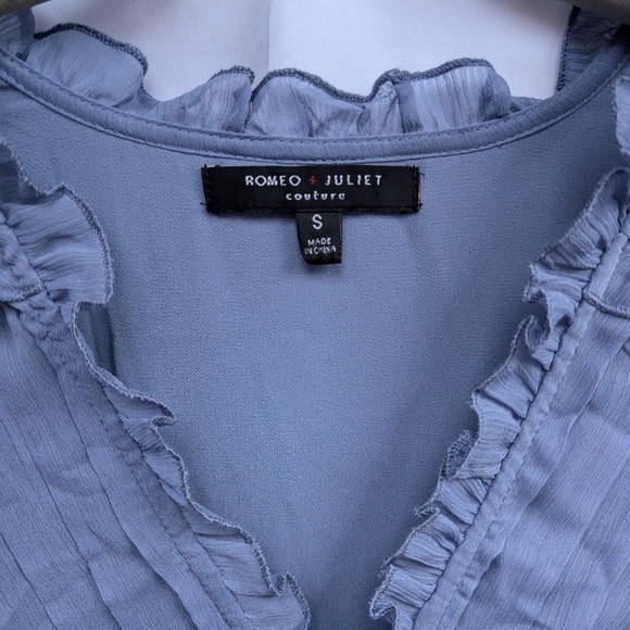 Pale blue Romeo and Juliet dress, size small. - Picture 5 of 5